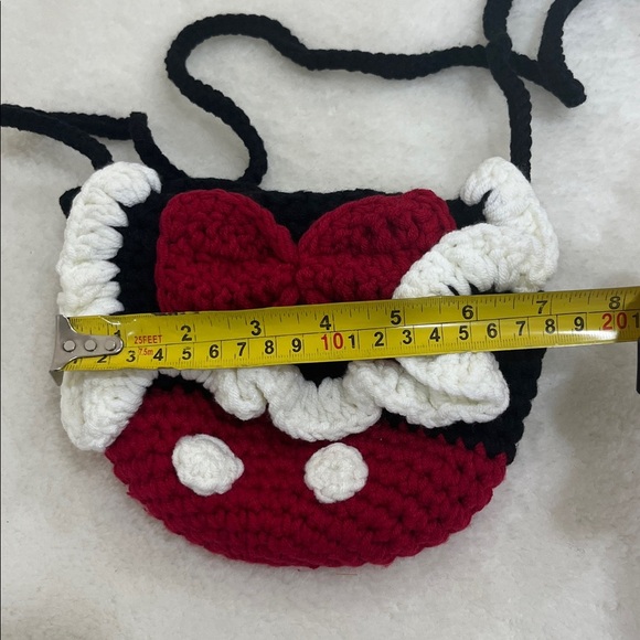 Red and White Crochet Crossbody Bag - Picture 3 of 8